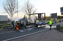 LKW brannte auf der Autobahn-Raststätte (Foto: S.Dietzel / Feuerwehr) LKW brannte auf der Autobahn-Raststätte (Foto: S.Dietzel / Feuerwehr)
