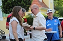 Fans und Cheftrainer des Thüringer HC Herbert Müller verabschieden neun Spitzenhandballerinnen in Bad Langensalza (Foto: Eva Maria Wiegand) Fans und Cheftrainer des Thüringer HC Herbert Müller verabschieden neun Spitzenhandballerinnen in Bad Langensalza (Foto: Eva Maria Wiegand)