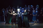 Vorhang auf f&uuml;r die Kinder der Nacht - B&uuml;hnenball 2018 im Nordh&auml;user Theater (Foto: Andr&aacute;s Dobi)
