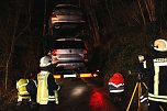 LKW wird gebirgen (Foto: Feuerwehr Heiligenstadt)