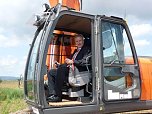 Spatenstich Weiterbau A 71 (Foto: Karl-Heinz Herrmann) Spatenstich Weiterbau A 71 (Foto: Karl-Heinz Herrmann)