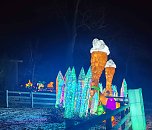 Peter Blei unterwegs in magischen Lichterwelten (Foto: Peter Blei) Peter Blei unterwegs in magischen Lichterwelten (Foto: Peter Blei)