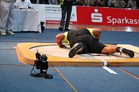 Bild: M&auml;nner beim Indoor