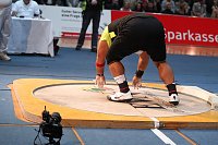 Bild: M&auml;nner beim Indoor