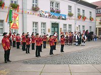 Bild: Umzug der Hausm&auml;nner