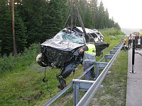 Unfall auf der A 71 Bild: Unfall auf der A 71