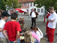 Bild: Junge Sanit&auml;ter im Wettstreit