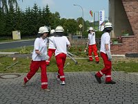Bild: Junge Sanit&auml;ter im Wettstreit