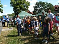 Bild: Polizeivorf&uuml;hrungen im Zeltlager der Johanniter