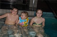 Bild: Pool-Party im Badehaus.NNZ-City Scout on Tour