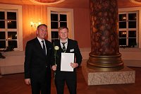 WAGO- Stiftung ehrt die 13 besten Auszubildenden Bild: WAGO- Stiftung ehrt die 13 besten Auszubildenden