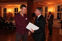 WAGO- Stiftung ehrt die 13 besten Auszubildenden Bild: WAGO- Stiftung ehrt die 13 besten Auszubildenden