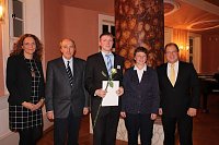 WAGO- Stiftung ehrt die 13 besten Auszubildenden Bild: WAGO- Stiftung ehrt die 13 besten Auszubildenden