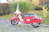Motorroller aus sozialistischen Staaten rollten auch in der DDR Bild: Motorroller aus sozialistischen Staaten rollten auch in der DDR