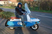 Motorroller aus sozialistischen Staaten rollten auch in der DDR Bild: Motorroller aus sozialistischen Staaten rollten auch in der DDR