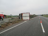 Bild: Leitplanke durchbrochen