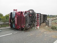 Bild: Leitplanke durchbrochen