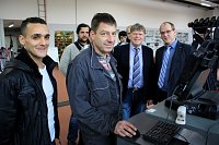 Bild: Nicht reden, handeln - die Autohaus Peter Gruppe und andere Unternehmer starten Ausbildungsoffensive