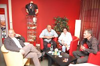 Flirt & Kuschelparty in Göttingen Bild: Flirt & Kuschelparty in Göttingen