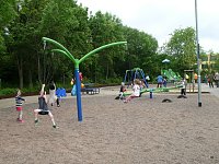 Bild: Einweihung Spielplatz Heinestra&szlig;e