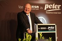 Bild: Feierliche Firmen&uuml;bergabe