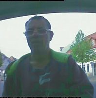 Bild: Mutma&szlig;licher Betr&uuml;ger gesucht