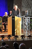Ministerpräsident bekam Schläge Bild: Ministerpräsident bekam Schläge