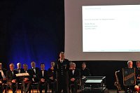 Ministerpräsident bekam Schläge Bild: Ministerpräsident bekam Schläge