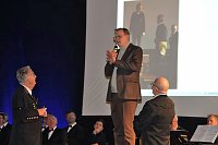 Ministerpräsident bekam Schläge Bild: Ministerpräsident bekam Schläge