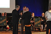 Ministerpräsident bekam Schläge Bild: Ministerpräsident bekam Schläge