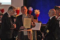 Ministerpräsident bekam Schläge Bild: Ministerpräsident bekam Schläge