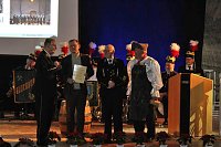 Ministerpräsident bekam Schläge Bild: Ministerpräsident bekam Schläge