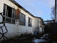 Peter Blei in den Ruinen der Schuhfabrik in Wiehe Bild: Peter Blei in den Ruinen der Schuhfabrik in Wiehe