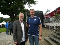 Bild: Einweihung Stadion