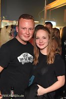Bild: Die letzte Party in der Webe