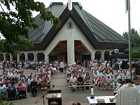 25 Jahre Bonifatiuskirche Bild: 25 Jahre Bonifatiuskirche