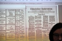 Bild: &Uuml;bergabe digitalisierter Zeitungen