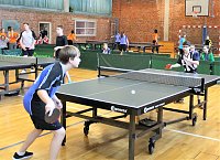Bild: Hochklassiges Tischtennis beim Schulamtsfinale 