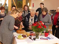 Bild: frisches Brot, K&uuml;rbiskern&ouml;l und Meersalz - einfach und k&ouml;stlich