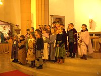 Bild: Elisabeth-Spiel in der Kirche