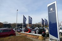 Bild: Autohaus Er&ouml;ffnung