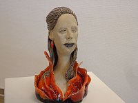 Kontraste in der Galerie Bild: Kontraste in der Galerie
