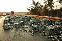 Bierlaster verunglückt Bild: Bierlaster verunglückt