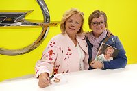 Bild: Marijke Amado begeisterte im Autohaus Peter mit lecker Abend