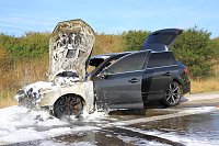 Bild: Autobrand auf Autobahn
