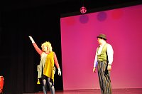 Bild: Salto Mortale im Theater