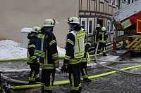 Dachstuhlbrand griff auf Nachbarhäuser über Bild: Dachstuhlbrand griff auf Nachbarhäuser über