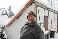 Dachstuhlbrand griff auf Nachbarhäuser über Bild: Dachstuhlbrand griff auf Nachbarhäuser über
