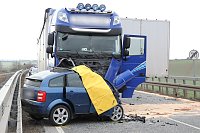 Unfall Beie Leinefelde Bild: Unfall Beie Leinefelde