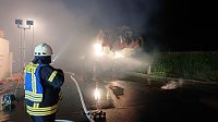 Bild: Gro&szlig;brand in Lagerhalle